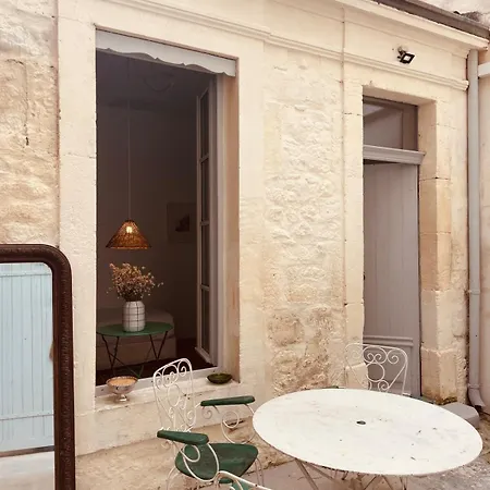 L'impasse Maison Arenes